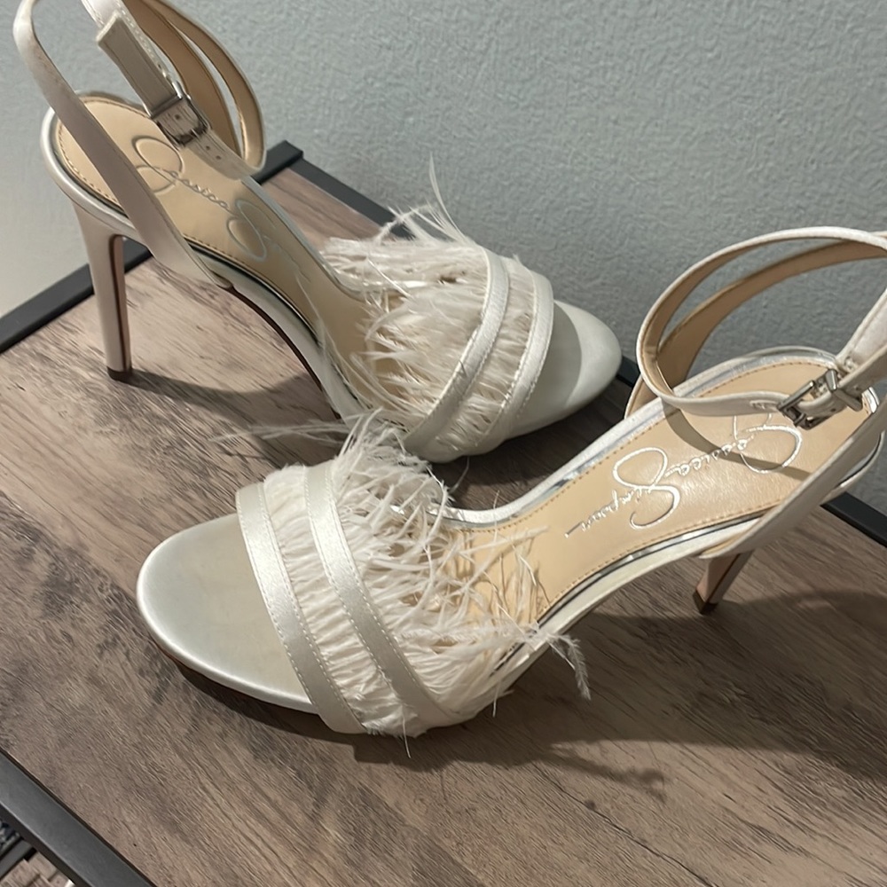 NWOT White Faux Fur Heels